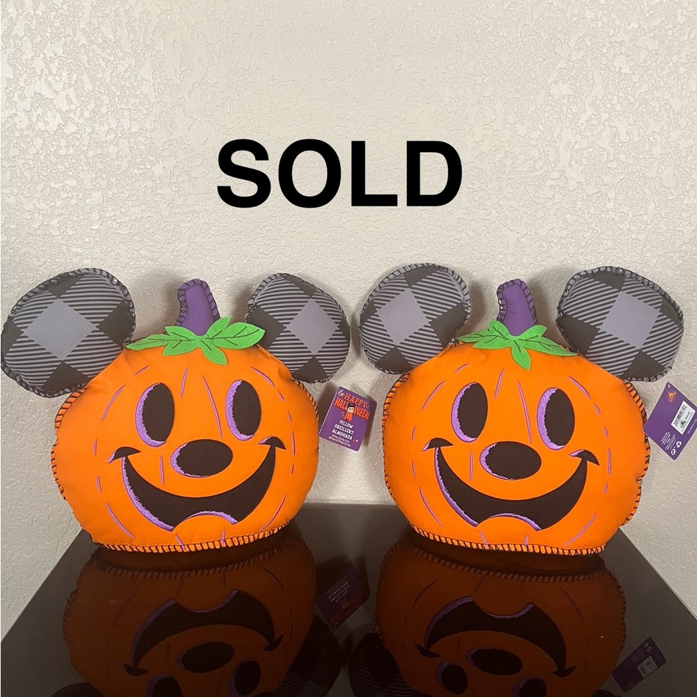 2 Disney Parks Halloween Hey Pumpkin Mickey Mouse Jack-o-Latern Throw Pillow NEW
